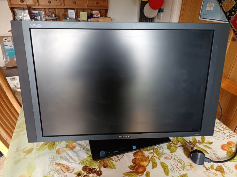 Monitor / Computer - 25 inch 