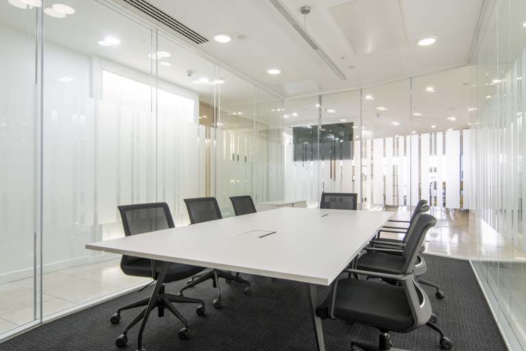 London - E145AA \ Customisable Office Space for Up to 10 Desks