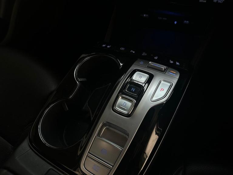 2024 Hyundai TUCSON 1.6 h T-GDi 13.8kWh Ultimate Auto 4WD Euro 6 (s/s) 5dr ESTATE Petrol/Electric...