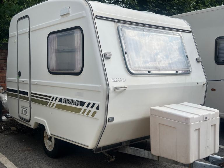 Lightweight Freedom Sunseeker caravan. Can deliver.