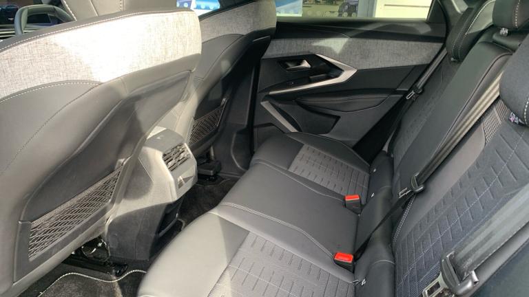 2025 Peugeot 3008 157kW GT 73kWh 5dr Auto HATCHBACK ELECTRIC Automatic