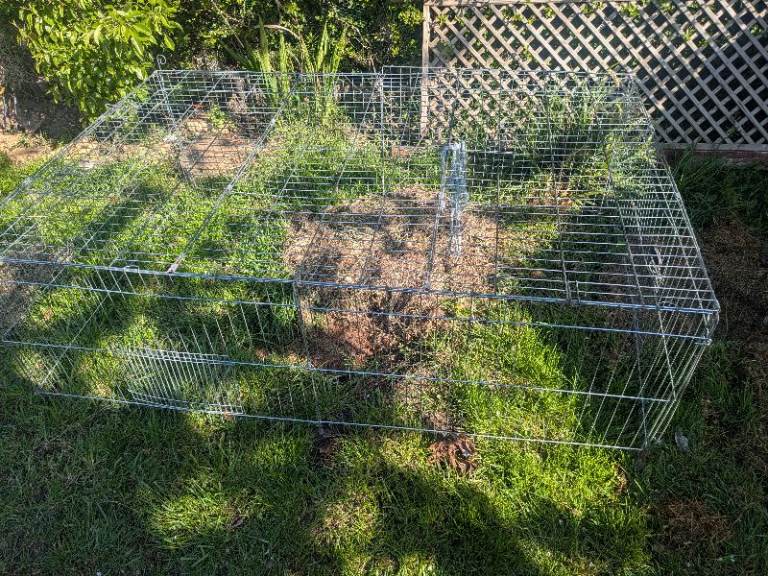 Sturdy Rabbit run/cage