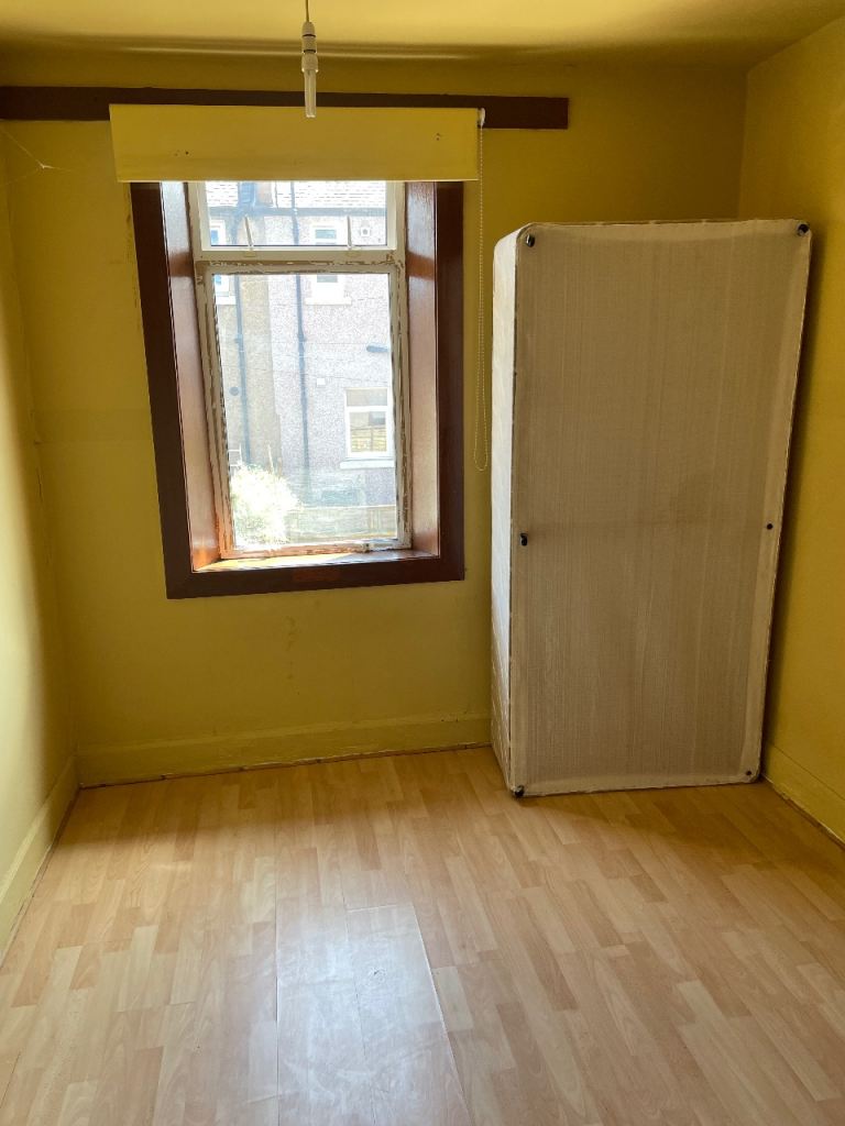 2 bedroom house for rent 