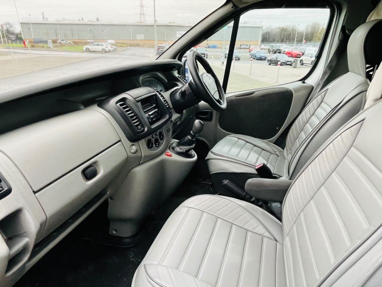 Renault, TRAFIC, Campervan 2006, Manual, 1870 (cc)