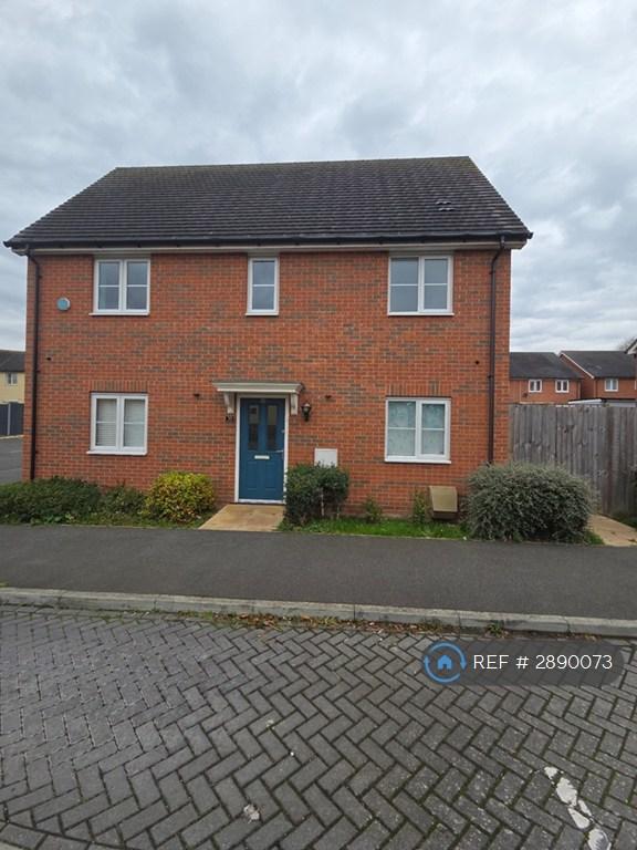 3 bedroom house in Collerne Street, Romford, RM3 (3 bed) (#2890073)