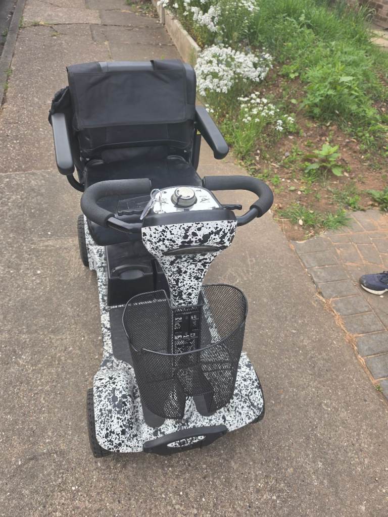 Mobility scooter
