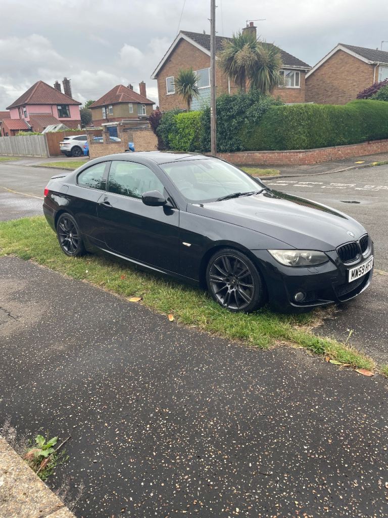 BMW, 3 SERIES, Coupe, 2010, Semi-Auto, 2993 (cc), 2 doors