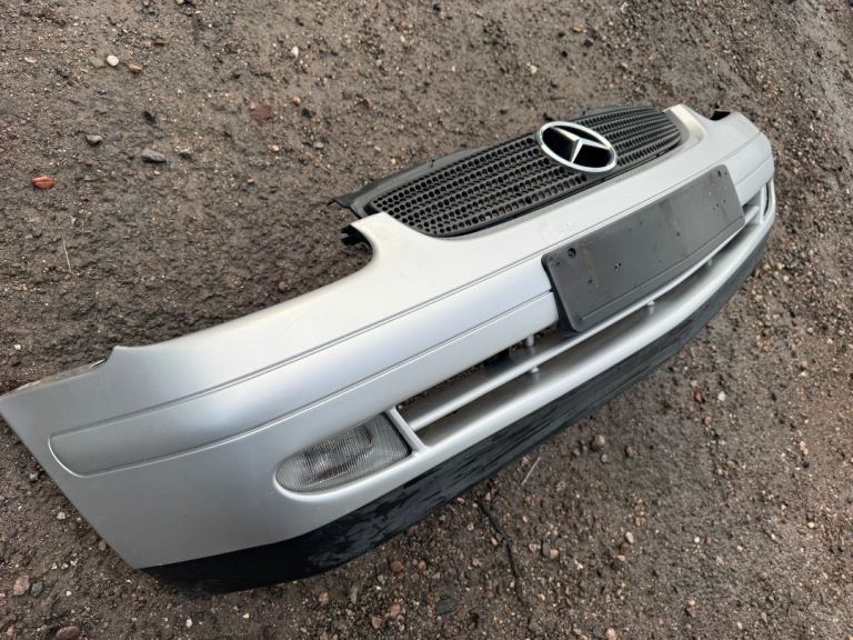 Mercedes SLK  Front Bumper & Grill  R170  230k, 1996-2000 silver