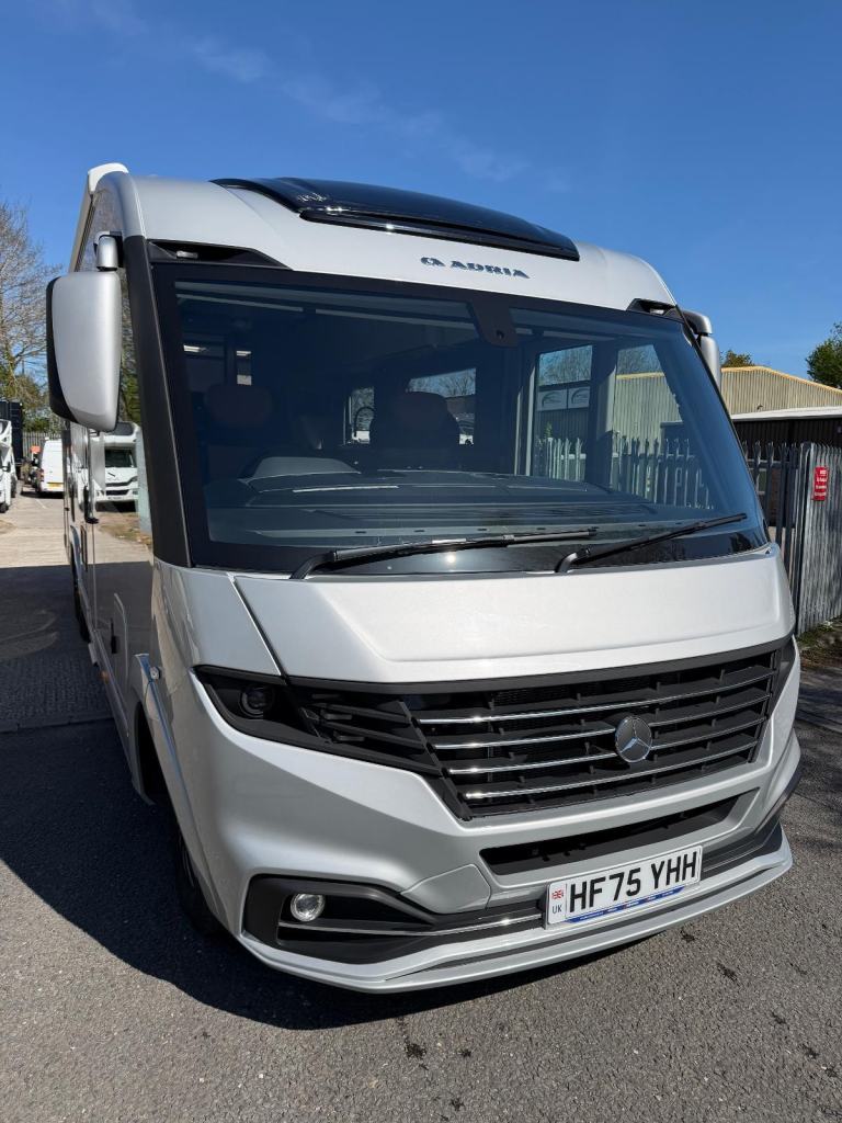 ADRIA Supersonic 890 LC 