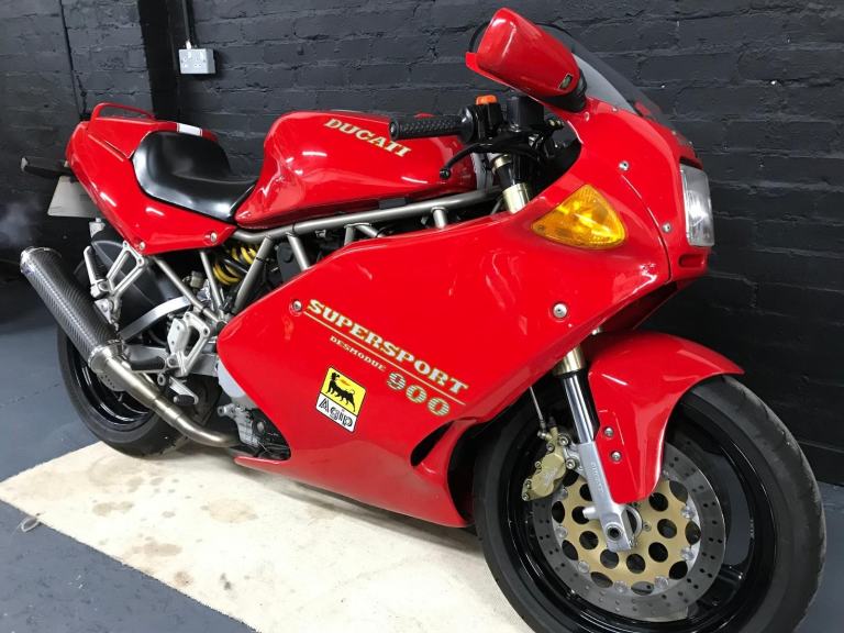 Ducati 900 SS. Super Sport low miles bike 