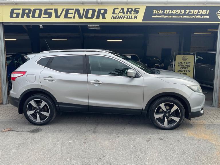 2014 Nissan Qashqai 1.5 dCi n-tec+ SUV 5dr Diesel Manual 2WD Euro 5 (s/s) (110