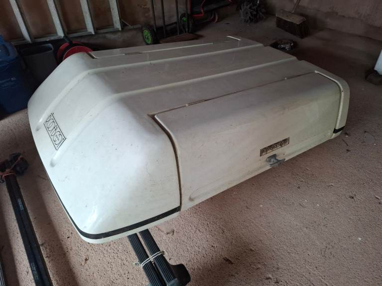 Roof Boot and roof bars 