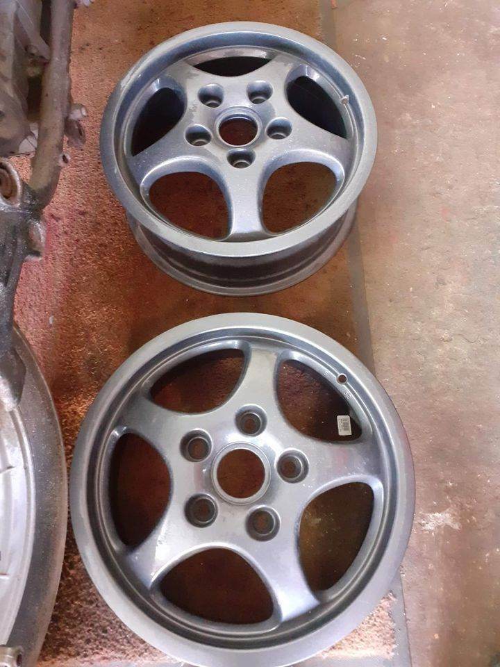 PORSCHE ALLOY WHEELS 6JX16 ET 52