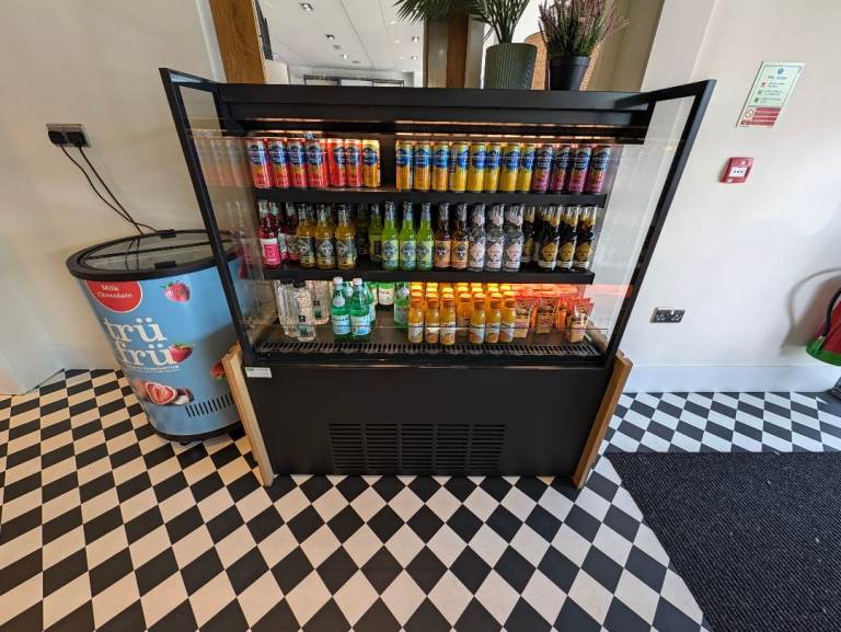 Ciam grab & go display fridge/ cabinet 