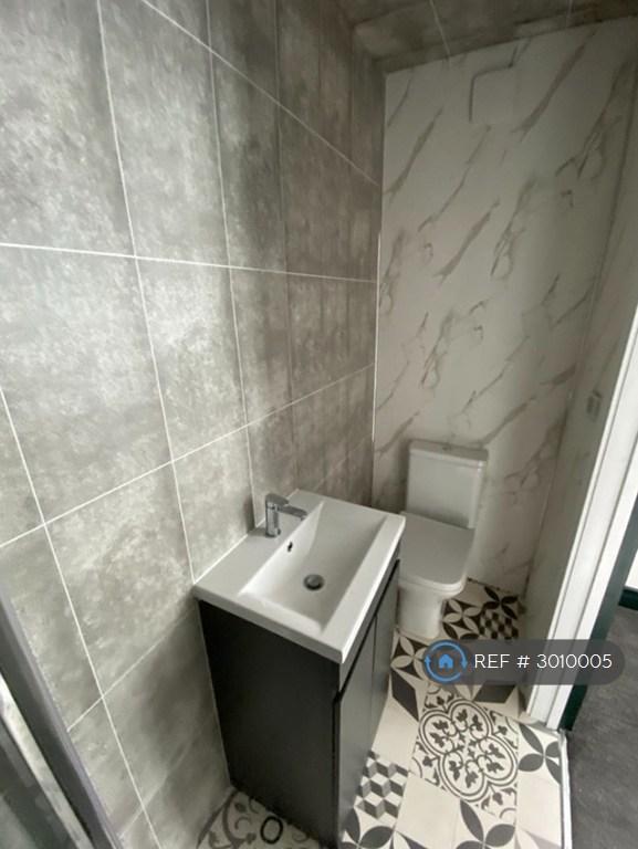 Studio flat in Arksey Lane, Doncaster, DN5 (#3010005)