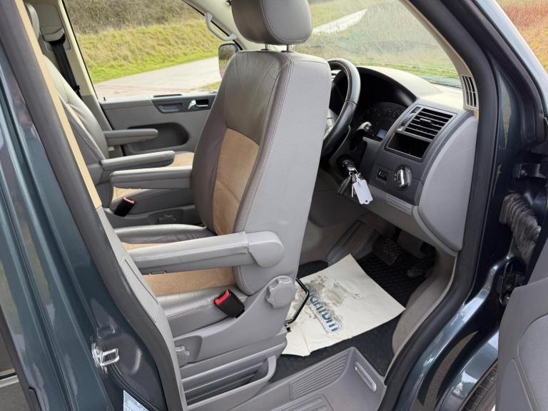 2008 Volkswagen TR-PORTER CALIF SE 174 A SE 174BHP DSG DIESEL Automatic