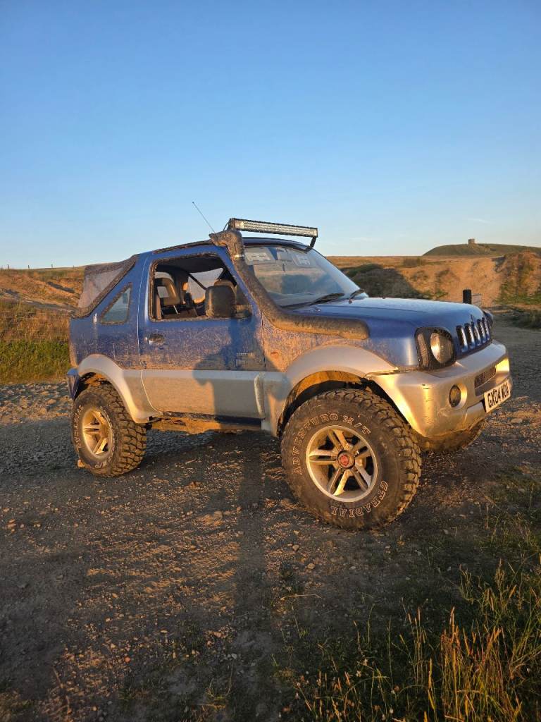 Suzuki jimny offroader 