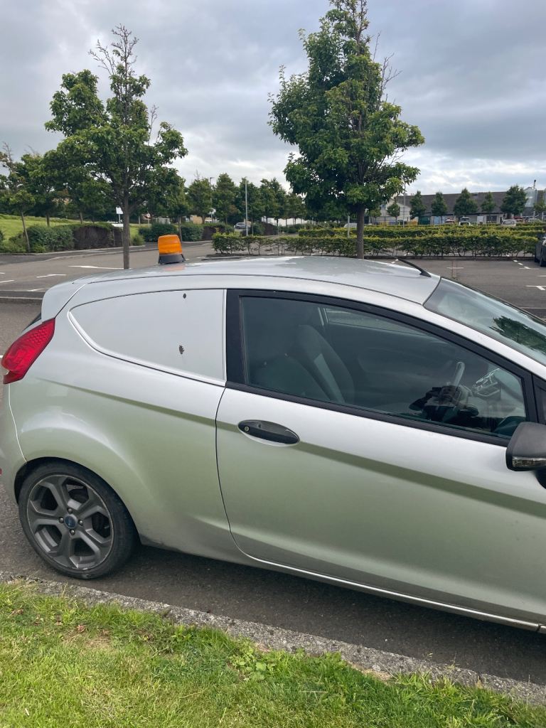 Ford, FIESTA, Car Derived Van, 2011, Manual, 1560 (cc)