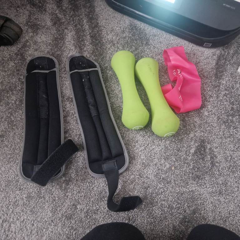 Pilates weights set