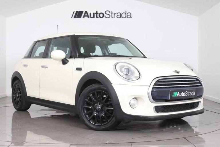2015 MINI Hatch 1.5 Cooper Auto Euro 6 (s/s) 5dr HATCHBACK Petrol Automatic