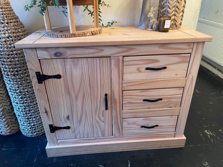 Pine sideboard 