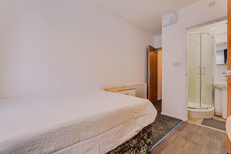 Beautiful Ensuite room in Atherton m46 9jz