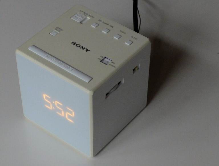 SONY white cube bedside clock-radio ICF-C1