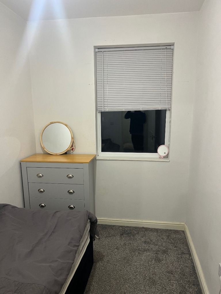 Single bedroom in Leigh Wigan 