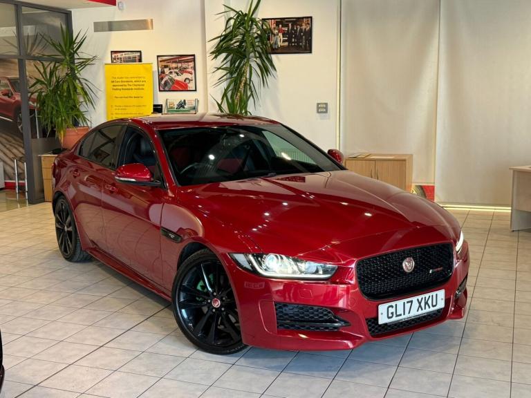 JAGUAR XE 2.0 d R-Sport 2017