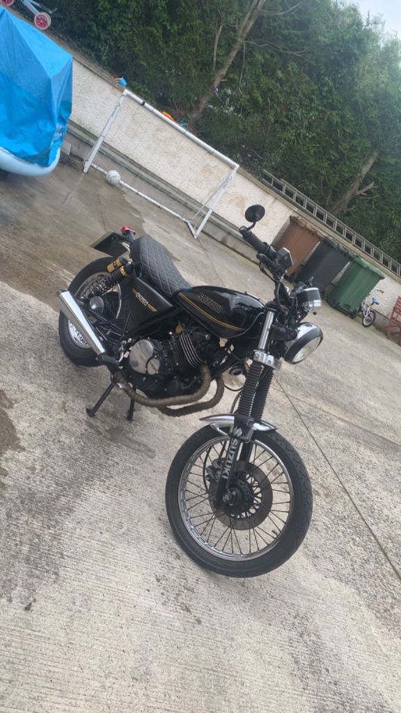 Suzuki, GN, 1996, 249 (cc) 