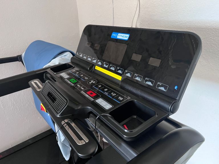 Pro Fitness T3000 treadmill