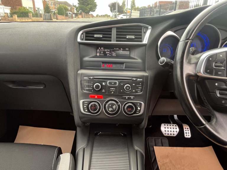 CITROEN DS4 1.6 e-HDi Airdream DStyle 2013