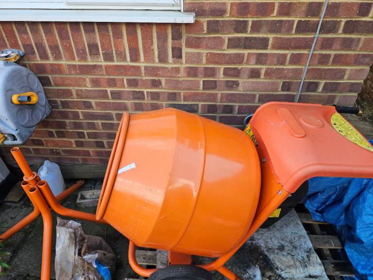 Belle Minimix 150 Cement Mixer - Orange, Fair Condition