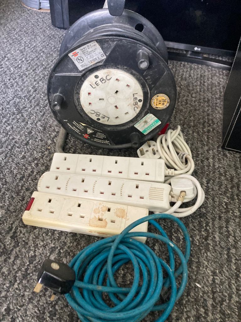 25m Extension Reel and Power Strips – Fair Condition