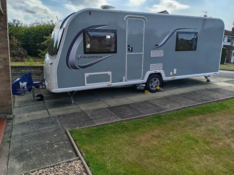 2022 Bailey Phoenix + 642 4 berth twin single beds