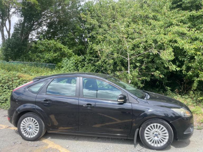 FORD FOCUS 1.6 TITANIUM 11 REG BLACK 5 DOOR MOT NOVEMBER 7TH 2026 LOW INSURANCE 40+MPG