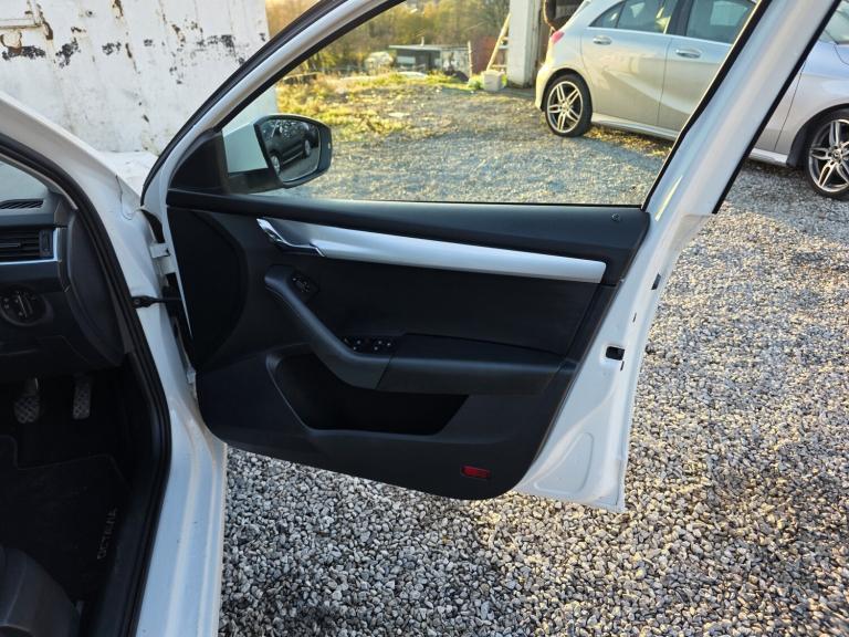 2019 Skoda Octavia 1.6 TDI SE Estate 5dr Diesel Manual Euro 6 (s/s) (115 ps)