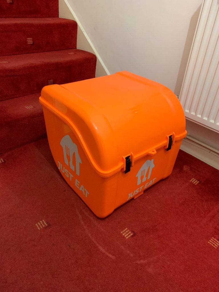 Cheap motorbike top/back box perfect for delivery brand-new BARGIN