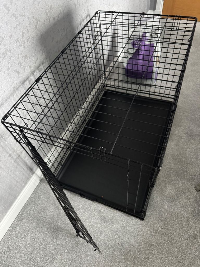 Medium sized dog crate