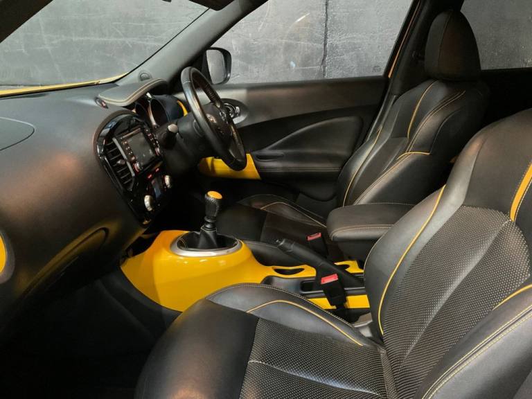 2016 Nissan Juke 1.5 dCi Tekna SUV 5dr Diesel Manual Euro 6 (s/s) (110 ps) HATCHBACK Diesel Manual