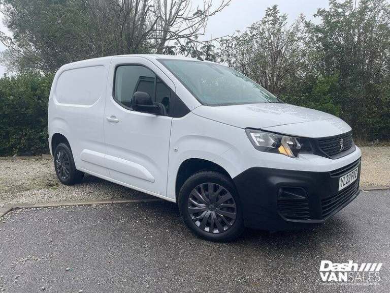 2023 Peugeot Partner BlueHDi 1000 Asphalt Premium + Panel Van Diesel Manual