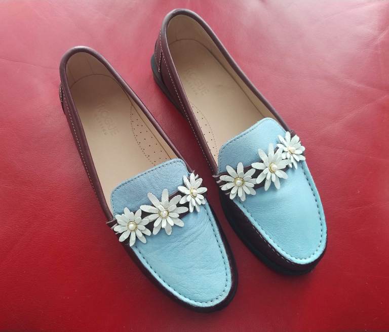 ROGUE Daisy Loafers Handmade in Portugal Sky Blue & Burgundy Leather UK 6 