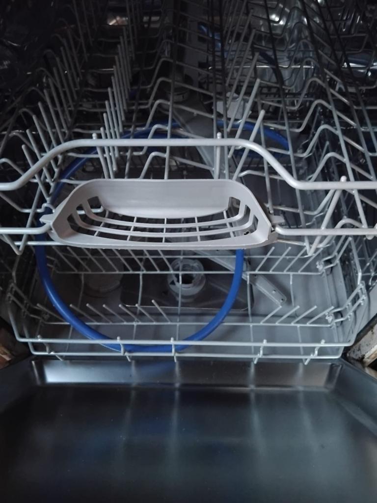 BOSCH DISH WASHER IN PERFECT WORKING ORDER 