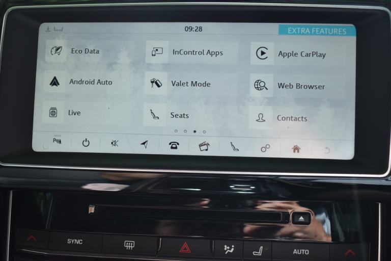 2018 Jaguar XE PORTFOLIO+Low Mileage Petrol Model! Saloon Petrol Automatic