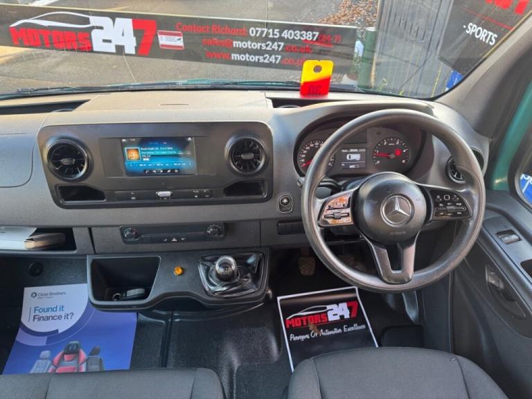  Mercedes-Benz Sprinter SPRINTER 2.1L 314CDI 3.5t H2 L2 RWD WINDOW COMBI CREW