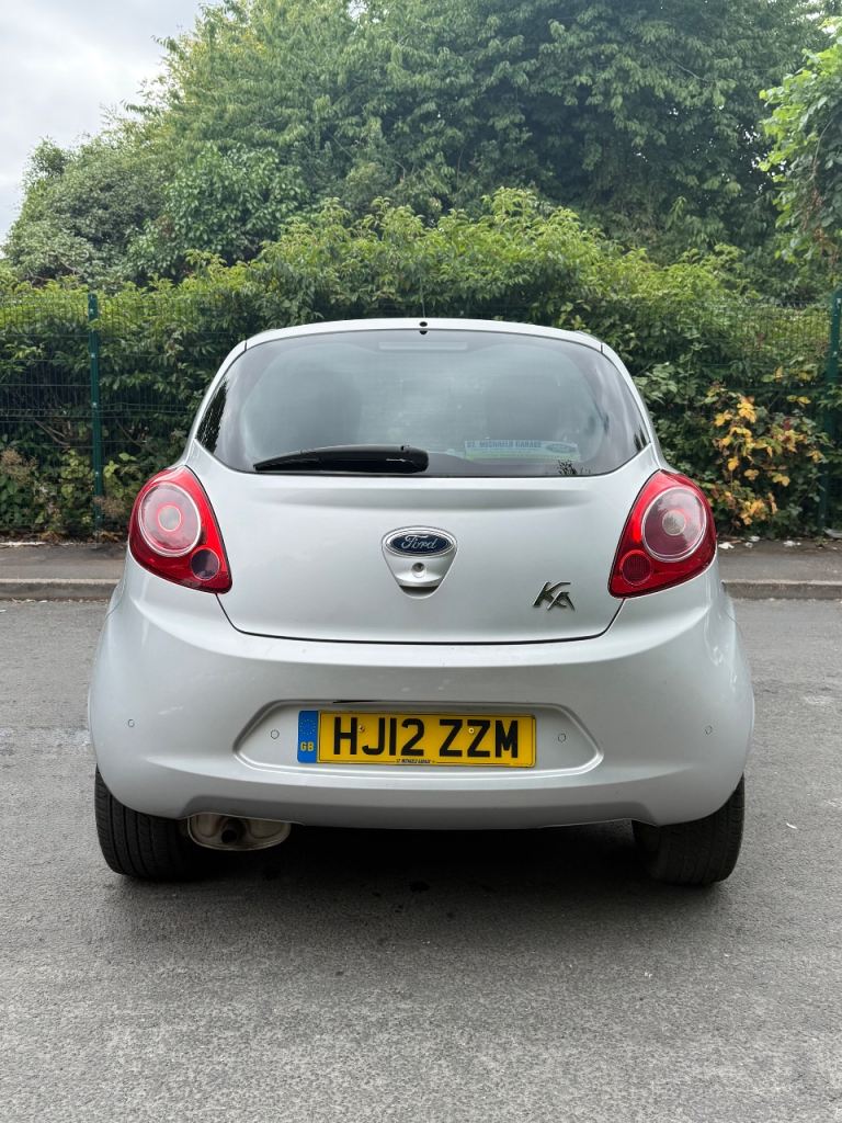 Ford, KA, Hatchback, 2012, Manual, 1242 (cc), 3 doors