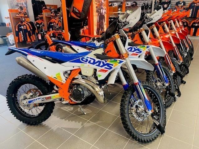 KTM 300 EXC SIX DAYS, 2026 MODEL, IN STOCK NOW 