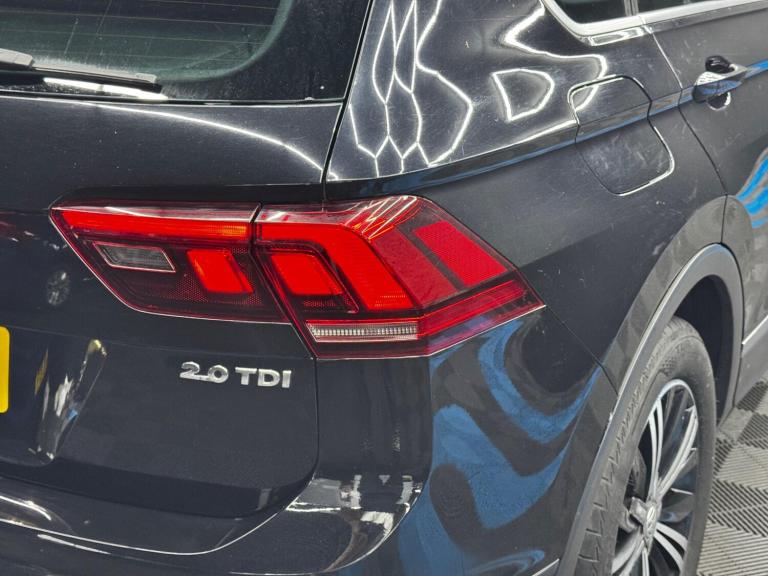 2016 Volkswagen Tiguan 2.0 TDi 150 SE Nav 5dr ESTATE DIESEL Manual