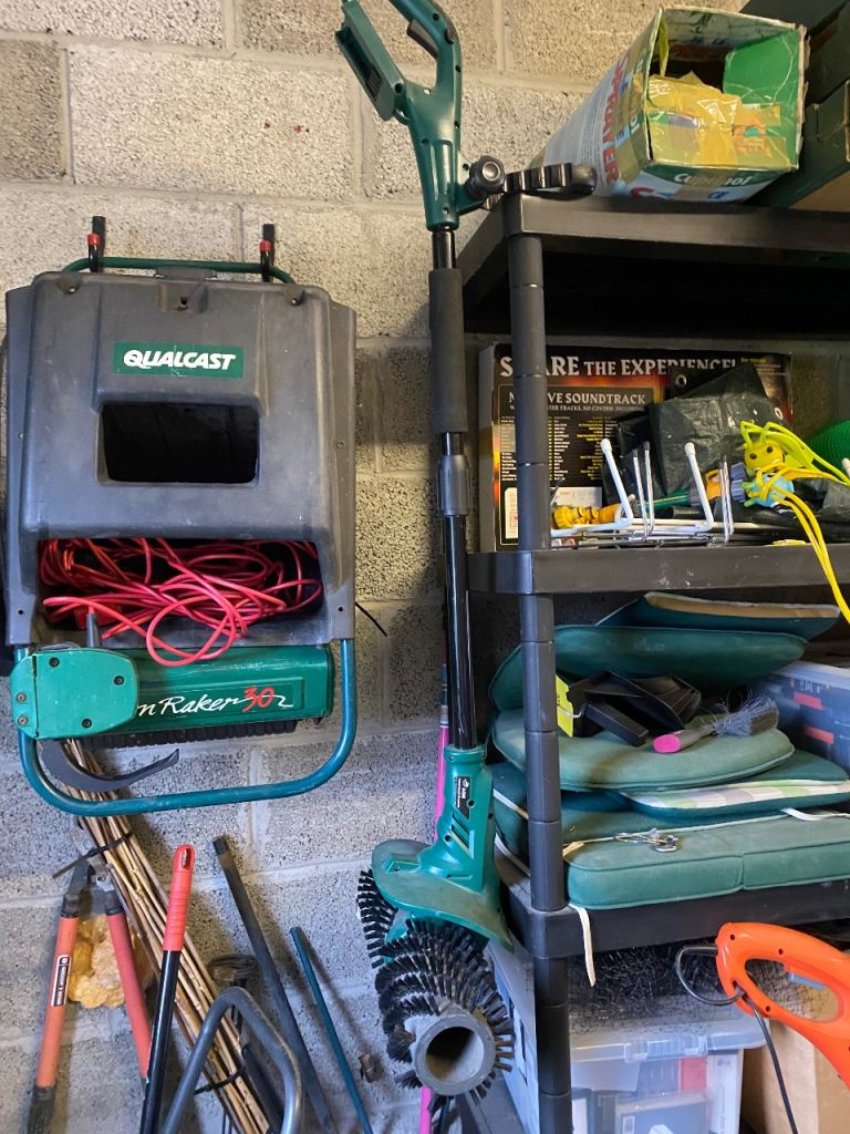 Qualcast lawnraker 30
