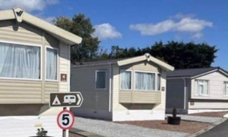 Mobile homes to rent in Somerset holiday lodges residential park homes to rent 
